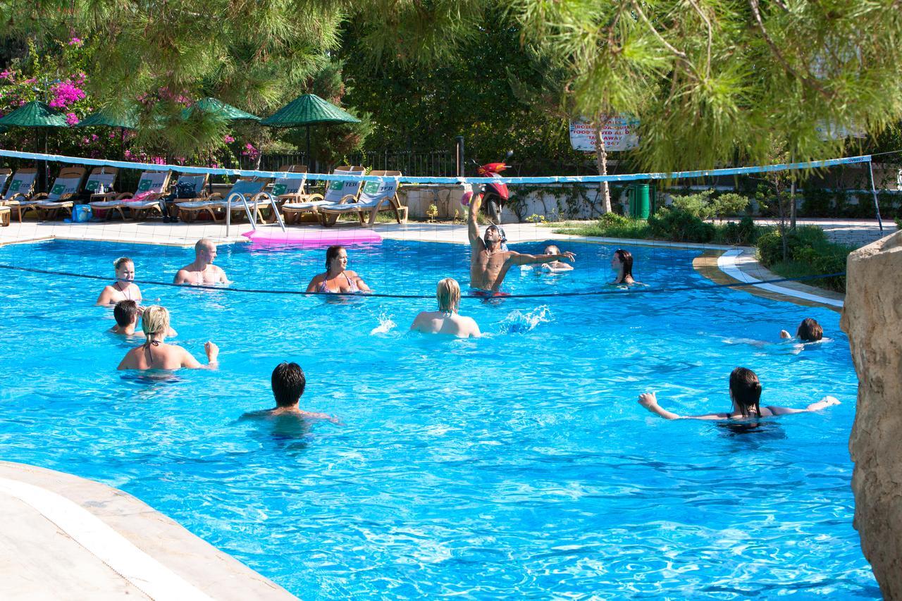 בודרום Ayaz Aqua Beach Hotel מראה חיצוני תמונה