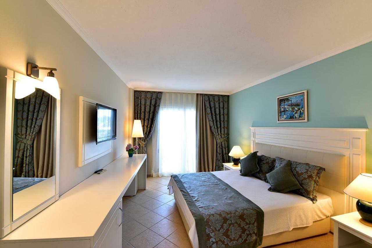 בודרום Ayaz Aqua Beach Hotel מראה חיצוני תמונה